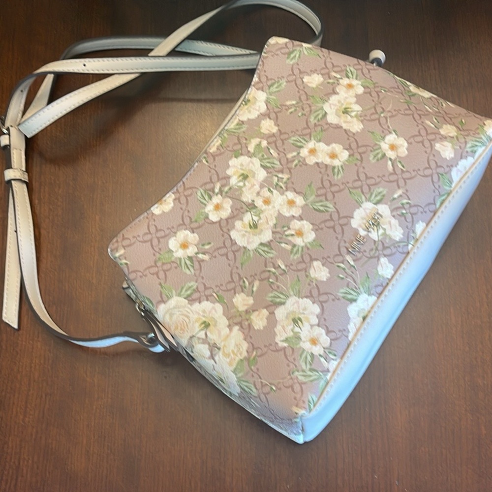 Nine West Mini Bag/Crossbody - Picture 4 of 10